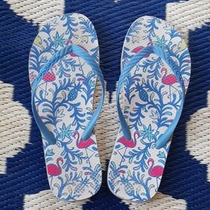 🐳Vineyard Vines flip flops 🐳🐳